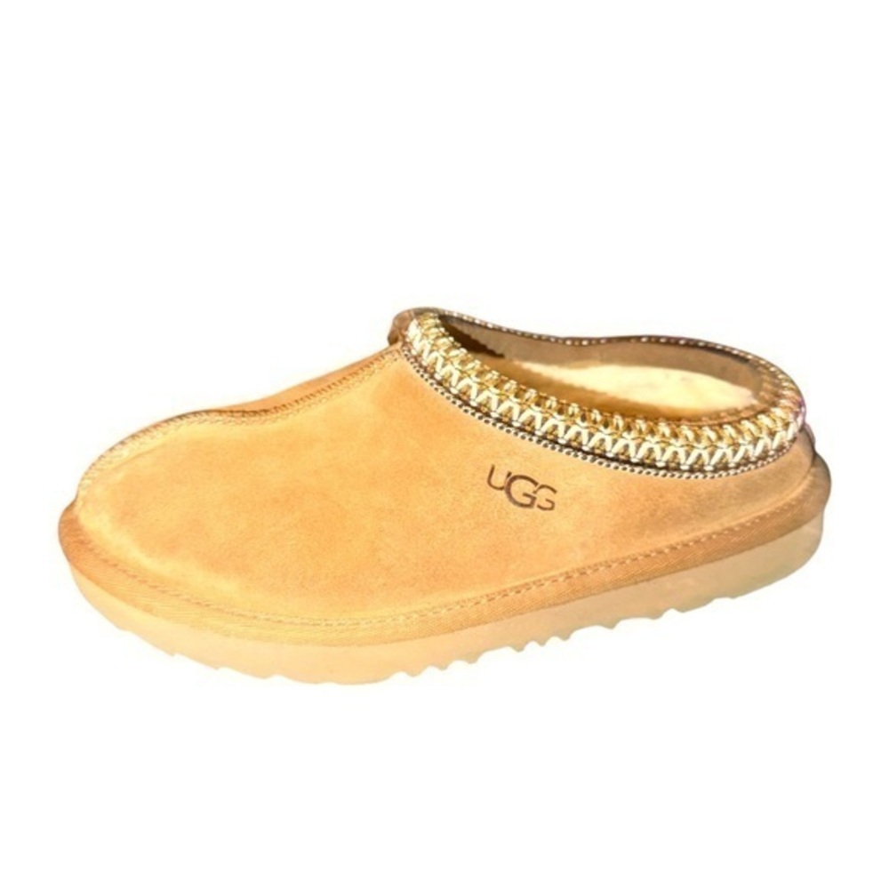 ▶️ UGG ◀️ Tasman Shoe Slippers
Kids 3 Women’s 5.5 /6